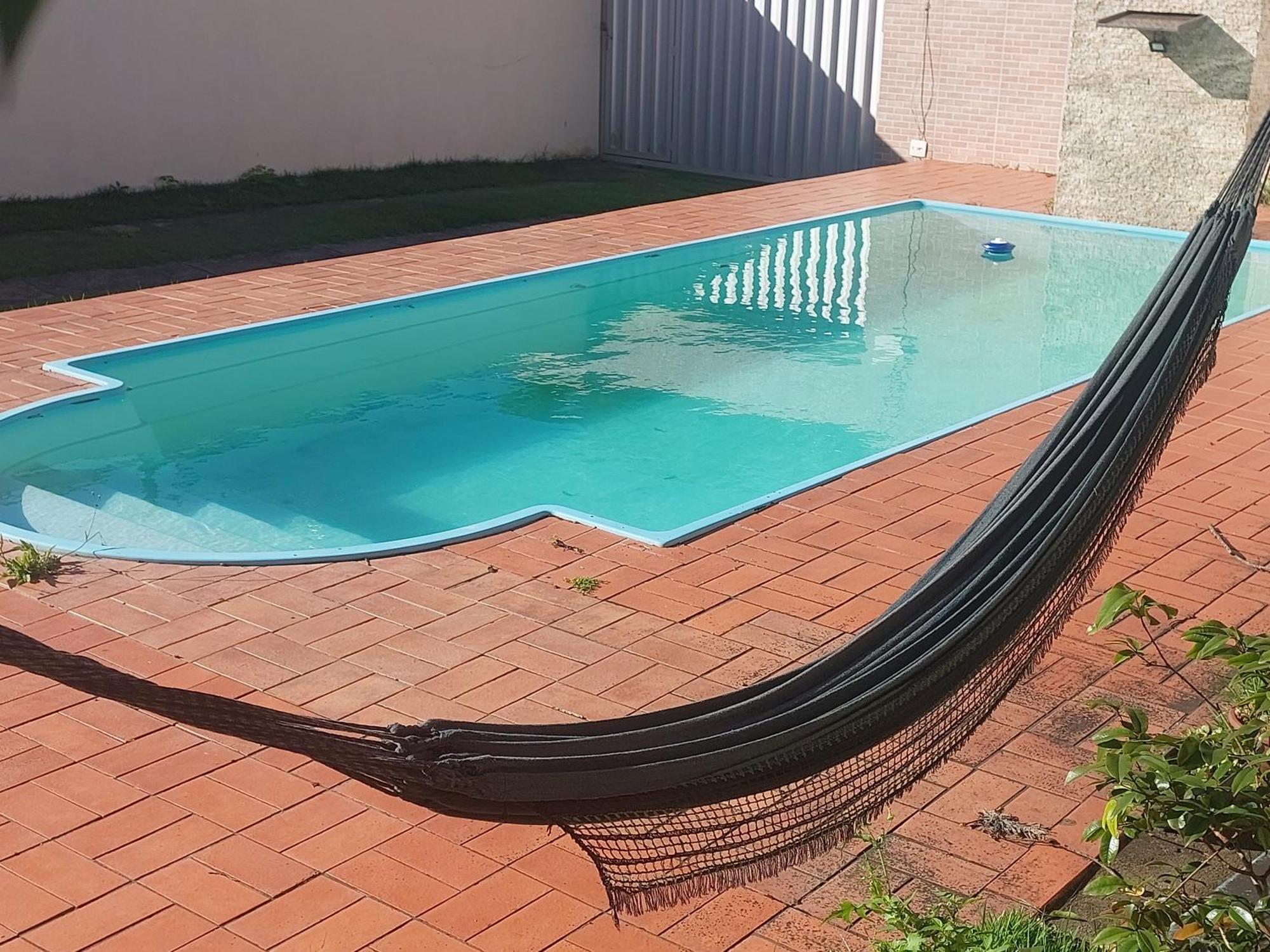 Quarto em Acomodações Particulares Em A 5 Min Da De Peracanga E Bacutia - Litoral Sul *