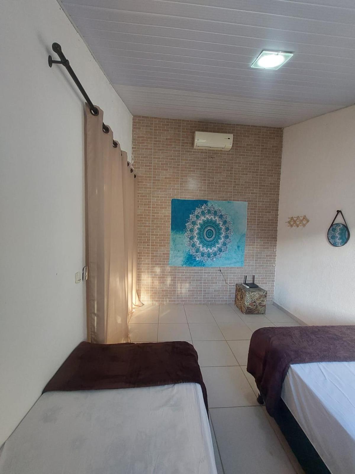 Quarto em Acomodações Particulares Em A 5 Min Da De Peracanga E Bacutia - Litoral Sul *